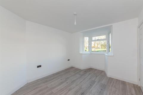 130 Old Fallings Lane, Wolverhampton, WV10 8BX