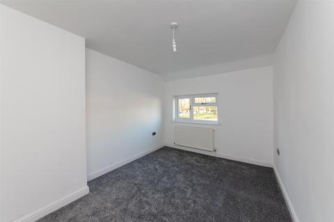 130 Old Fallings Lane, Wolverhampton, WV10 8BX