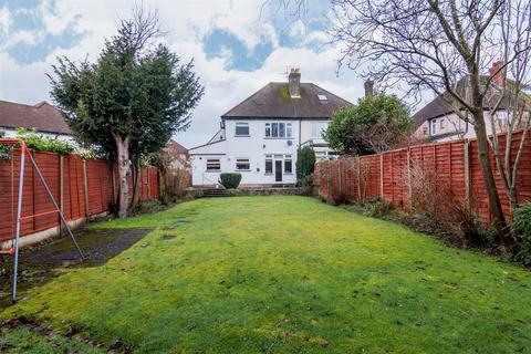 2 Wootton Road, Finchfield, Wolverhampton, WV3 8EG
