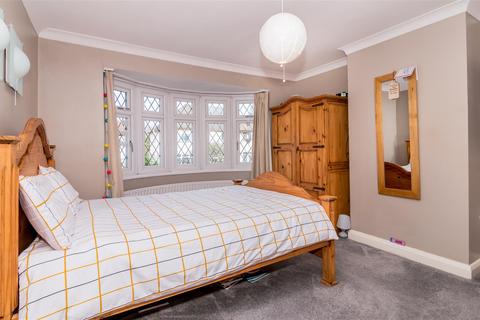 2 Wootton Road, Finchfield, Wolverhampton, WV3 8EG