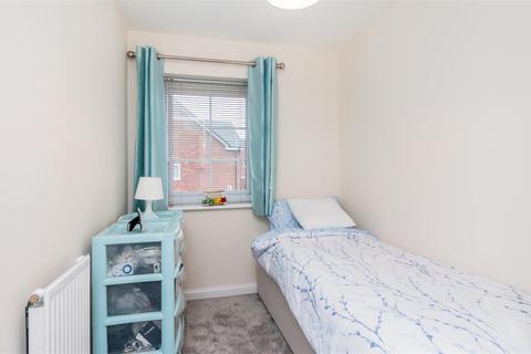 24 Snetterton Gardens, Wolverhampton, WV10 6FE