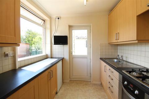 12 Broad Acres, Coven, Wolverhampton, WV9 5AG