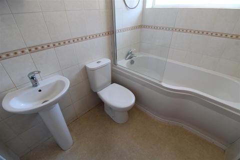 12 Broad Acres, Coven, Wolverhampton, WV9 5AG