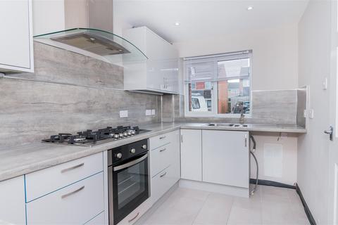 6 Chiltern Drive, Willenhall, WV13 3QL