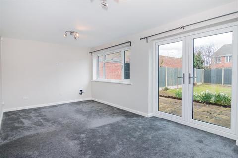 6 Chiltern Drive, Willenhall, WV13 3QL