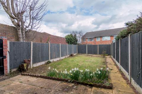 6 Chiltern Drive, Willenhall, WV13 3QL