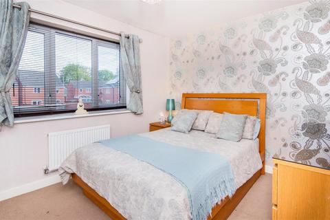 19 Baynton Drive, Wolverhampton, WV2 3AW
