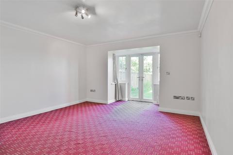 7 Buttermere Close, Hull, HU4 6DG