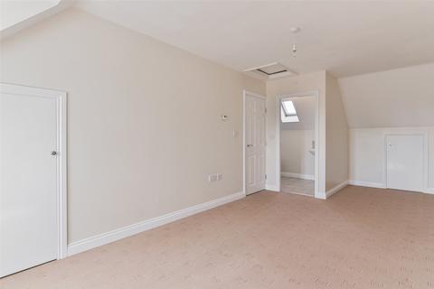 7 Buttermere Close, Hull, HU4 6DG