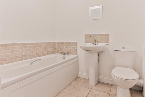 7 Buttermere Close, Hull, HU4 6DG