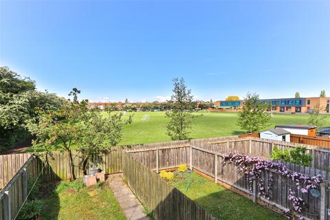 7 Buttermere Close, Hull, HU4 6DG