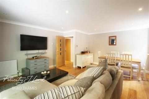 3 bedroom flat to rent - St Andrews House, Southwark Park Road SE16