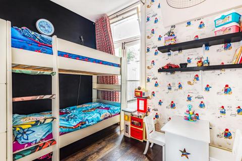 12a The Gardens, London, SE22 9QD
