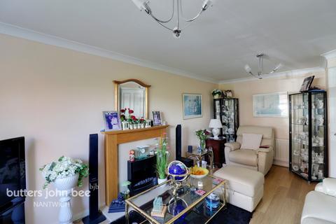 1 Birchall Close, Stapeley, Nantwich, CW5 7SQ