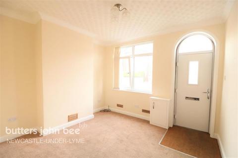 2 bedroom terraced house to rent, High Street, Alsagers Bank