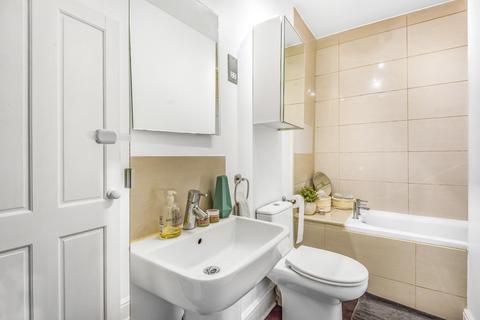 77 Albert Road, Bromley, BR2 9PT