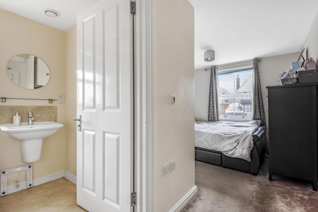 Bedroom / En-suite