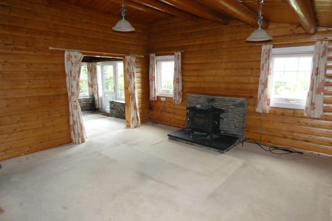 40 Bryniau, Brithdir, Dolgellau, LL40 2TY