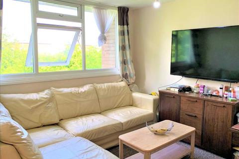 Flat 1, Kingswood House Farnham Road, Slough, SL2 1DA