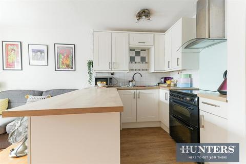 2 Weavers Close, Isleworth, TW7 6EH
