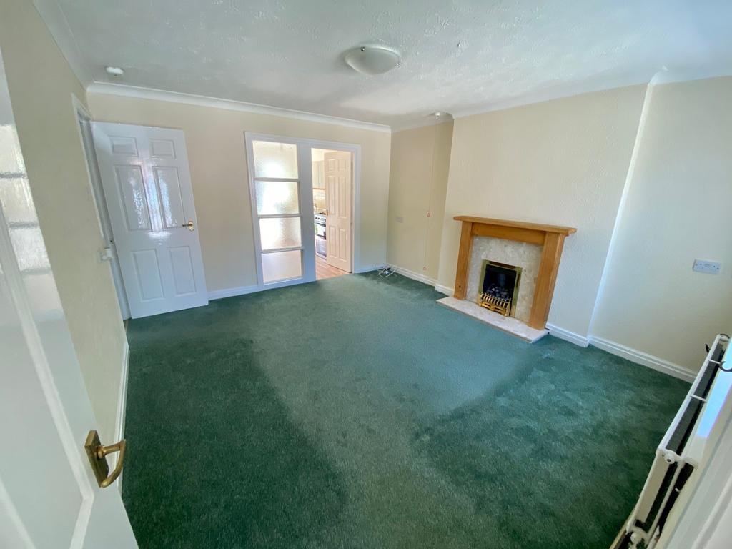 Old Town Lane, Formby, Liverpoo L37 2 bed apartment £120,000