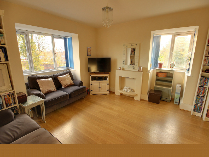 Duesbury Court, Beverley 2 bed flat £595 pcm (£137 pw)
