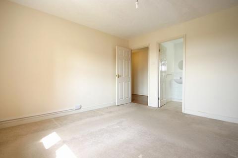 2 bedroom apartment to rent, Windmill Rise, Enfield, Middlesex, EN2