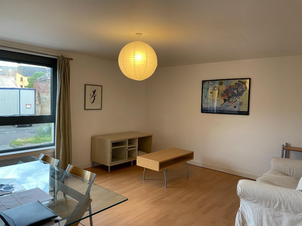 Sandport Way, Leith, Edinburgh, EH6 2 bed flat £895 pcm (£207 pw)