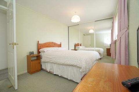 142 Abbeylands Road, Clydebank, G81 5LB