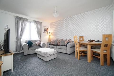 12 Abbott Crescent, Clydebank, G81 1AA