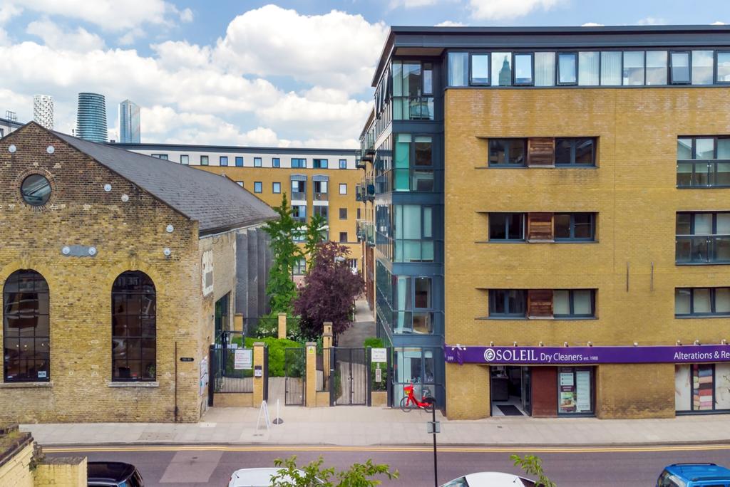 Forge Square exte...