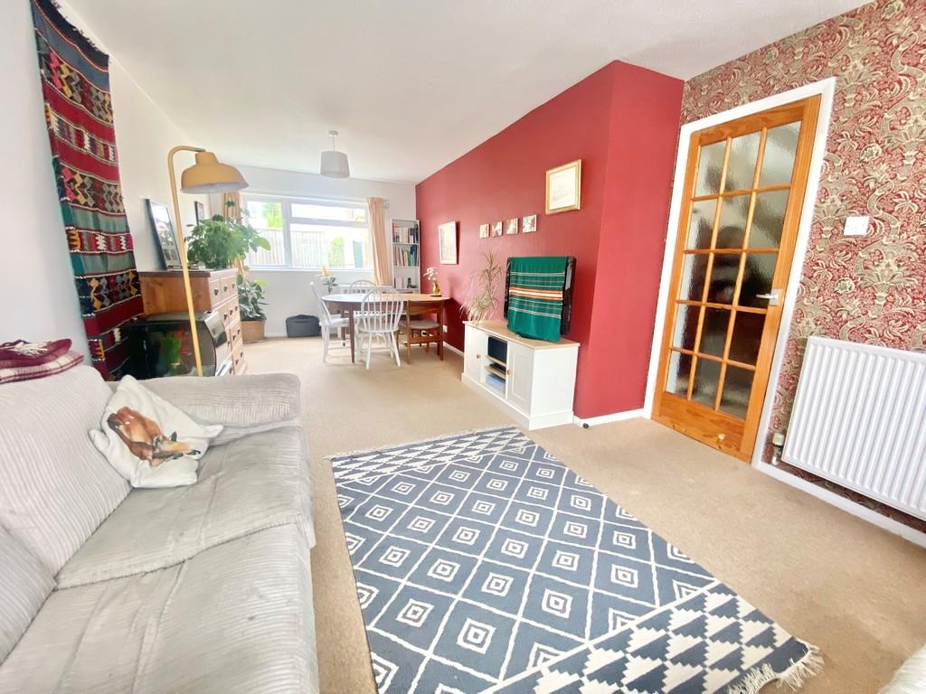 Newport, Barnstaple 2 bed terraced house £200,000