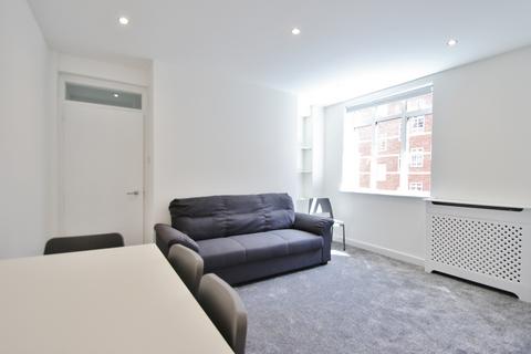 1 bedroom flat to rent, Latymer Court, Hammersmith Road, Hammersmith, W6