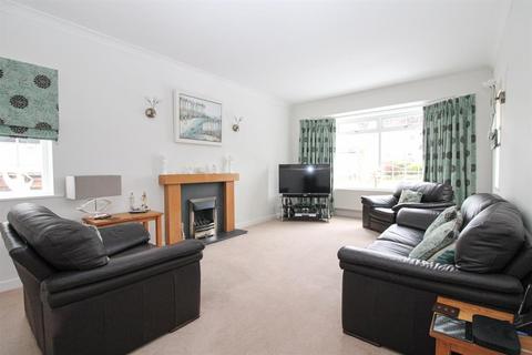 18 Westgate, Guiseley, Leeds, LS20 8HL