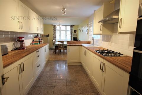 38 Denbigh Road, London, W13 8NH