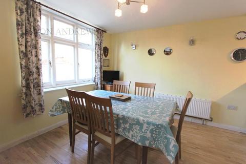 38 Denbigh Road, London, W13 8NH