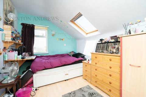 38 Denbigh Road, London, W13 8NH