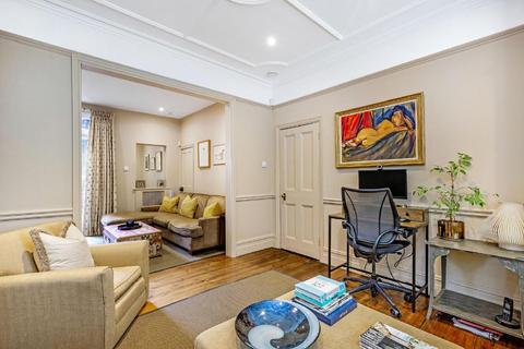33 Ryfold Road, London, SW19 8DF