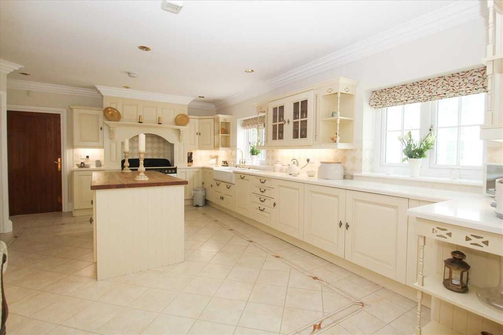 Additional Kitchen