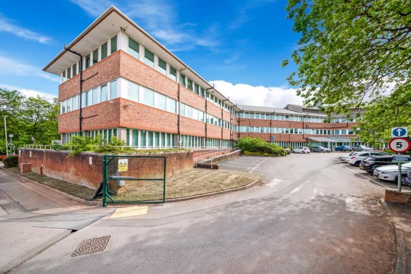 Castleview House, East Lane, Runcorn, WA7 2DR 1 bed apartment £425