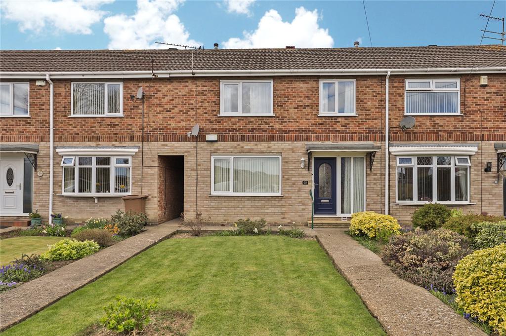 Springdale Close, Willerby, Hull, HU10 3 bed terraced house £145,000