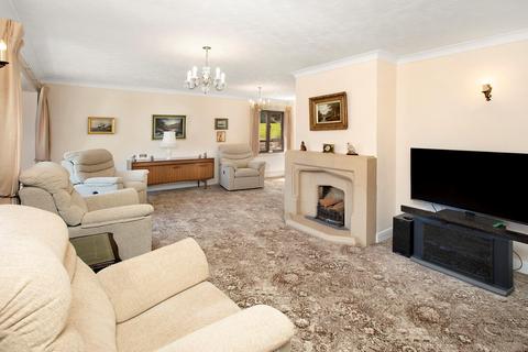 6 Castle Gate, Kenton, Exeter, EX6 8SQ