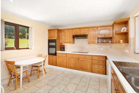 6 Castle Gate, Kenton, Exeter, EX6 8SQ