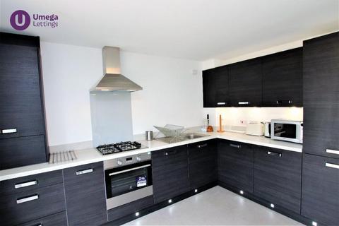 2 bedroom flat to rent, Lurie Place, Niddrie, Edinburgh, EH16