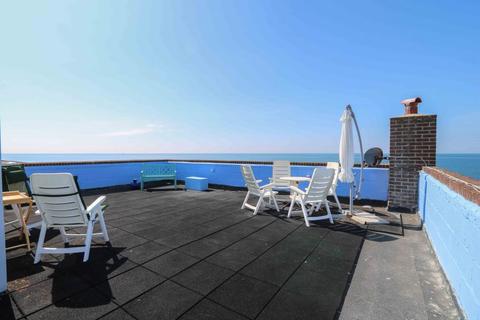 22 Bembridge Drive, Hayling Island, PO11 9LU