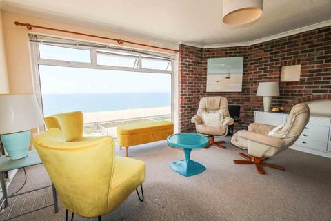 22 Bembridge Drive, Hayling Island, PO11 9LU