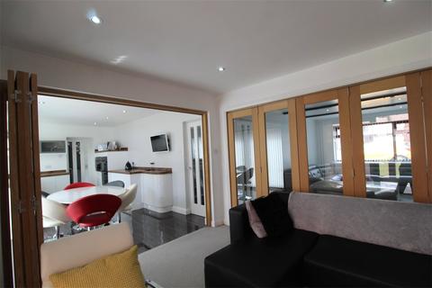 83 Ampleforth Drive, Stafford, ST17 4TR