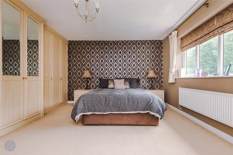 18 Lansdowne Close, Ramsbottom, Bury, BL0 9WE