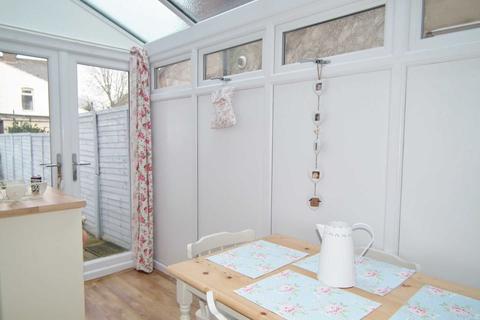 82 Albemarle Gardens, New Malden, KT3 5BD