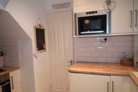 82 Albemarle Gardens, New Malden, KT3 5BD